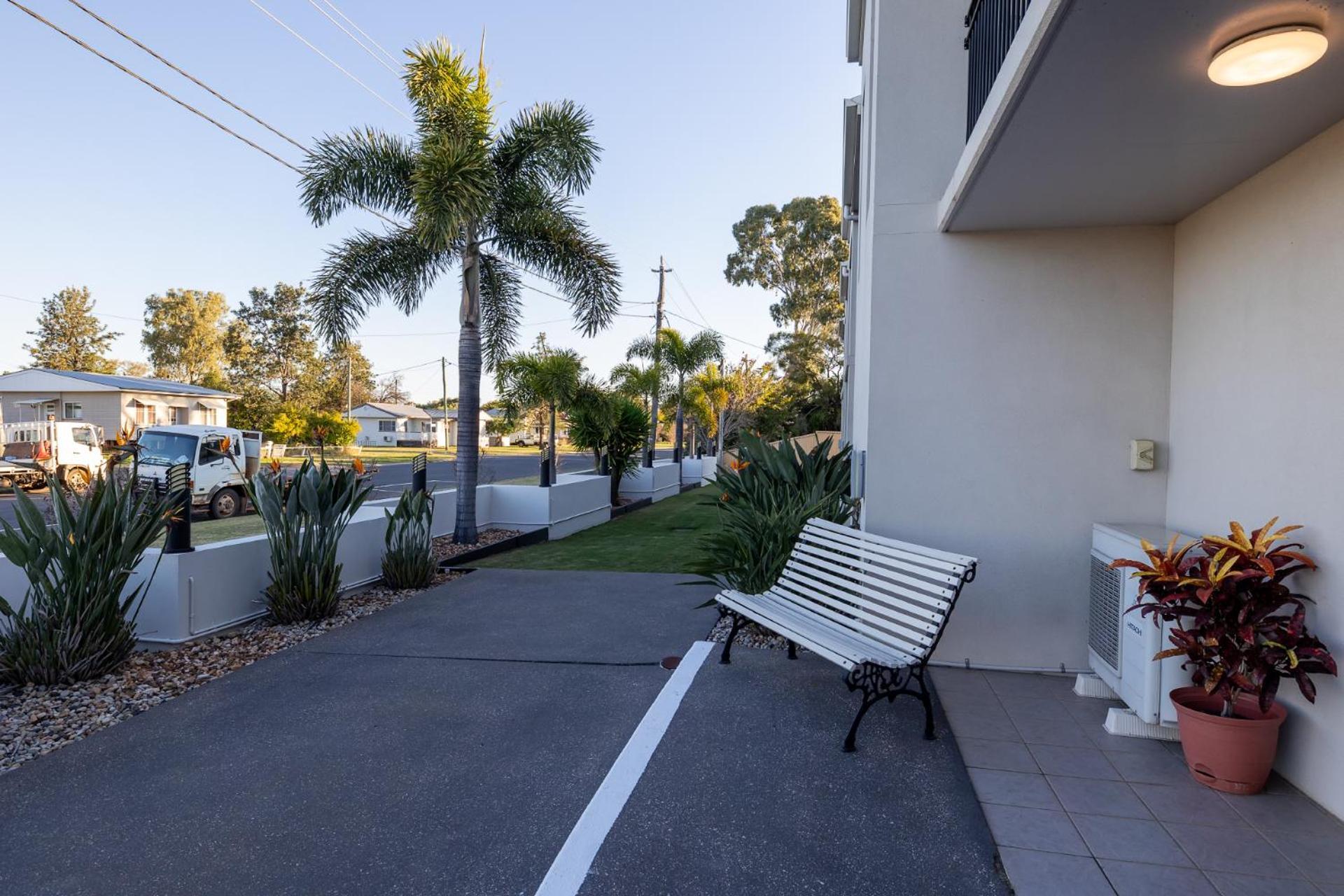 Dalby Fairway Motor Inn Екстериор снимка